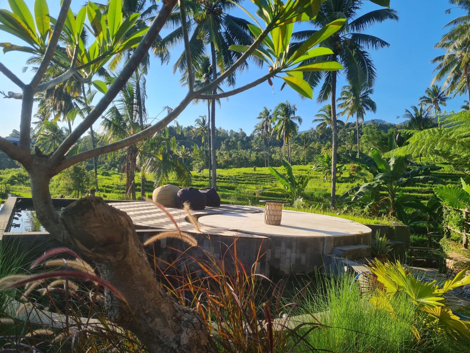 Omantra Home Bali Singaraja Esterno foto